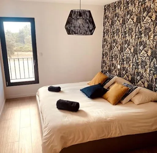 Moderne Entre Centre Et Nature 빌라 님